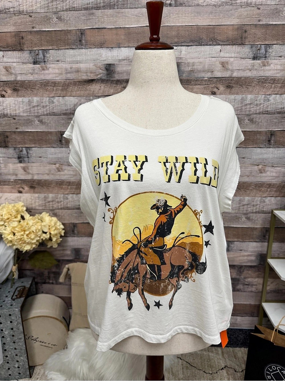 Vintage Canvas Graphic Tee w/ Cowboy Medium